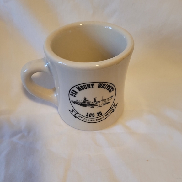 Vintage USS Mount Whitney LCC-20 “Sanders” E-6 Victor Diner Mug - Picture 5 of 5